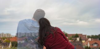 6 pasi pentru a depasi despartirea de o persoana pe care trebuie sa o vezi tot timpul