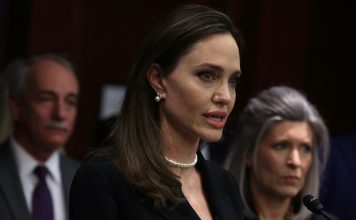 Jolie detaliaza acuzatiile de abuz pe care i le aduce lui Brad Pitt