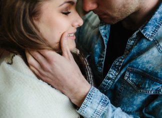 Ce sa faci daca iti doresti ca o prietena sa se indragosteasca de tine?