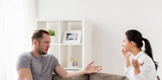 Teama de angajament: Fug de relatiile bune, pentru a nu fi ranita din nou