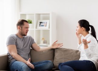 Teama de angajament: Fug de relatiile bune, pentru a nu fi ranita din nou