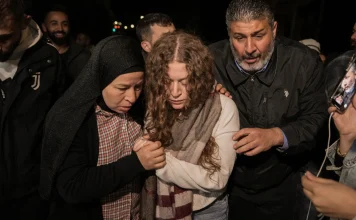 Modalitatea gasita de un activist de a-i readuce pe palestinieni pe internet