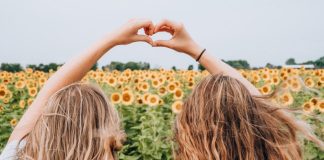 Cele mai frumoase 70 de aforisme si citate pentru cei mai buni prieteni