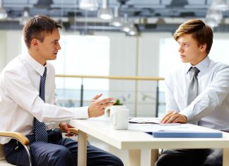 Ce este critica constructiva si cat de diferita este de cea distructiva?